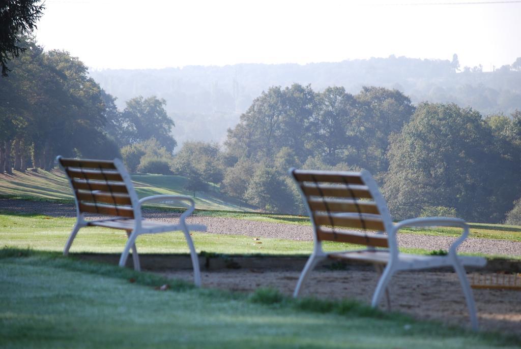 Hotel Golf De Saint Junien Zewnętrze zdjęcie