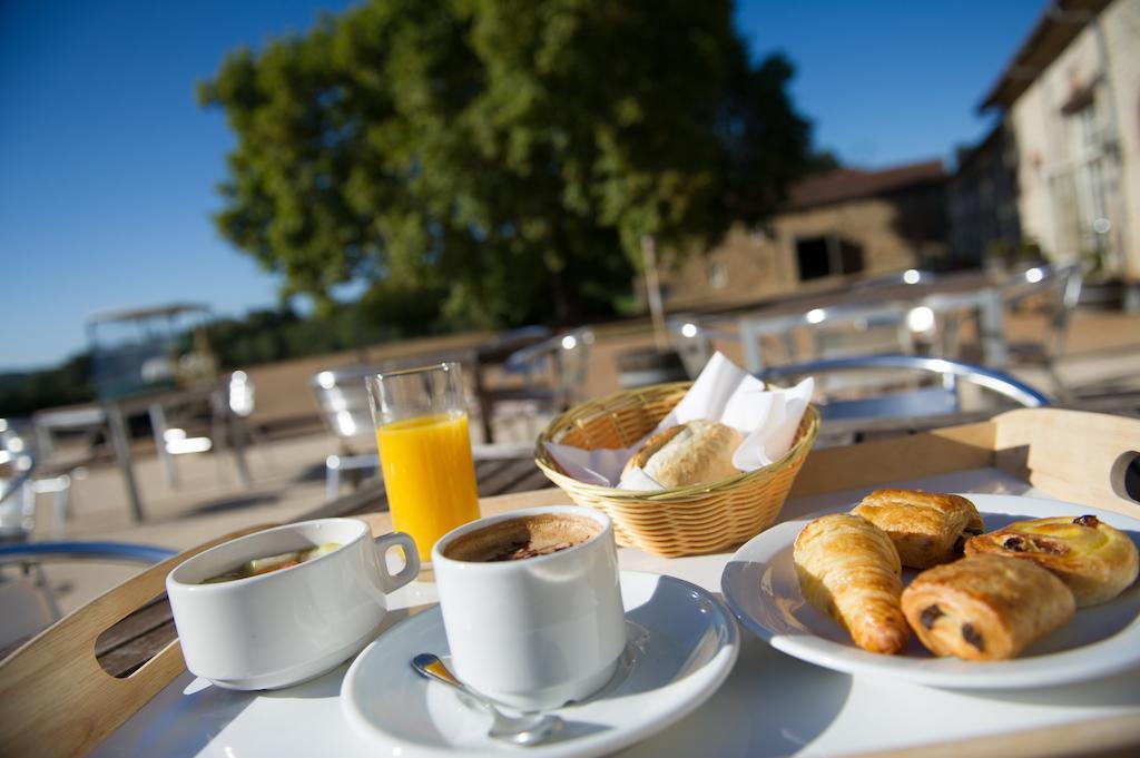 Hotel Golf De Saint Junien Zewnętrze zdjęcie