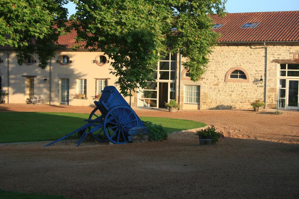 Hotel Golf De Saint Junien Zewnętrze zdjęcie